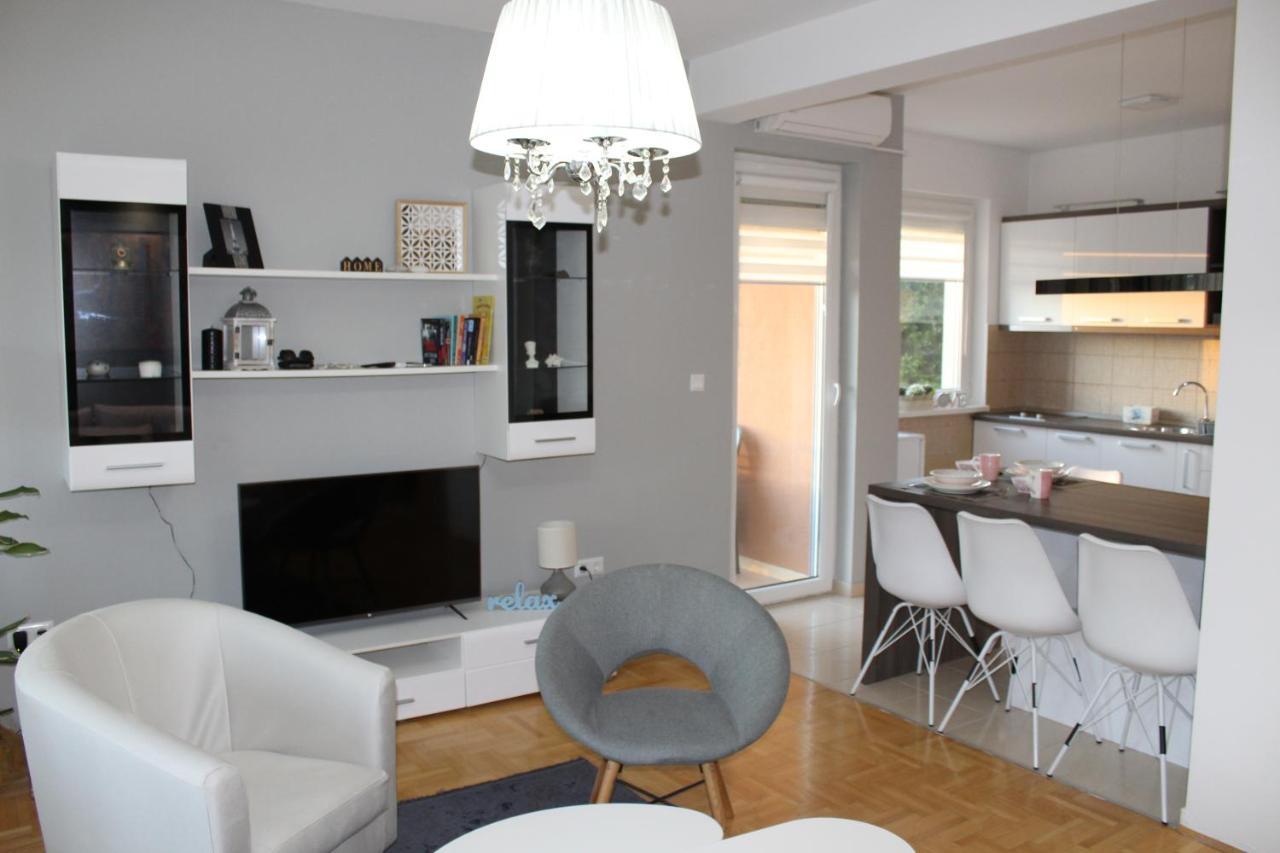 Apartman Diva Tuzla Exterior photo